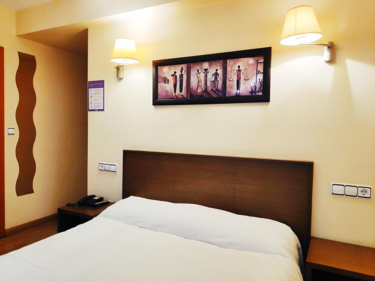 Hotel Santa Catalina By Bossh Hotels A Coruña Buitenkant foto